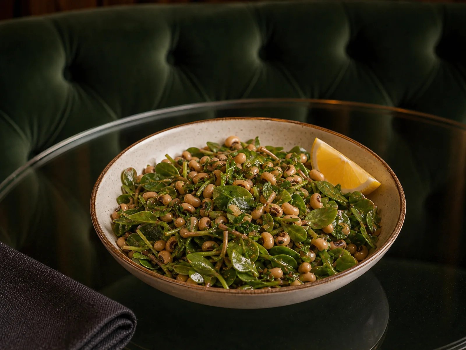 Augenbohnensalat mit Portulak