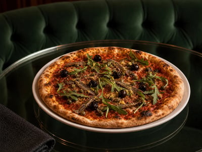 Pizza Puttanesca