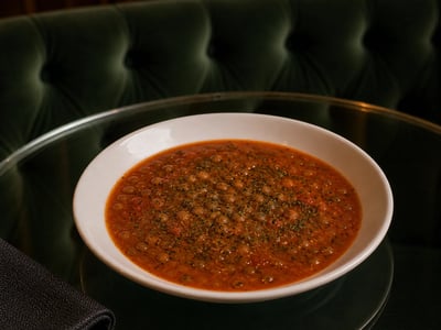 Domatesli Yeşil Mercimek Çorbası