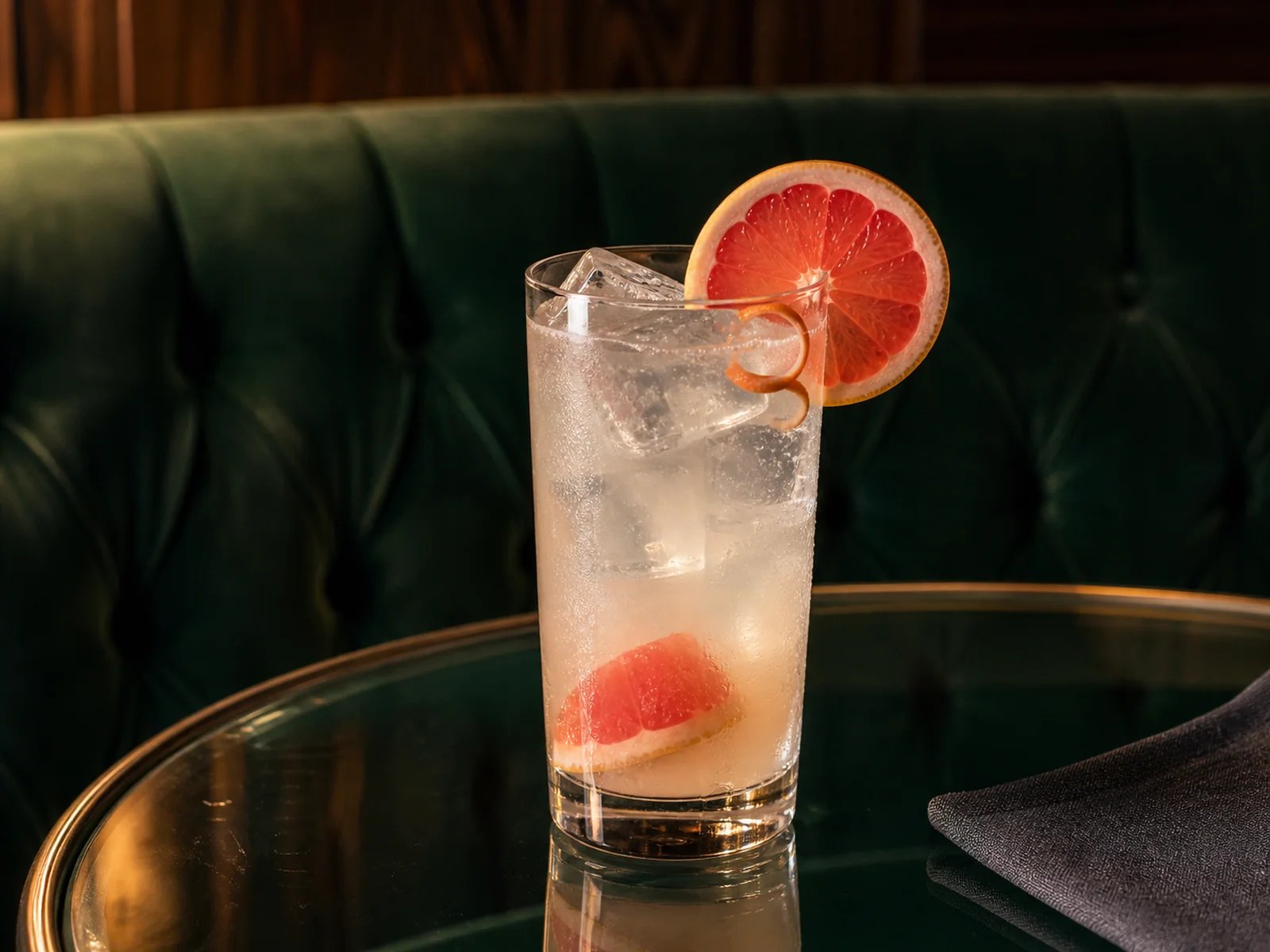 Rakı and Tonic with Grapefruit