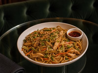 Chicken Lo Mein