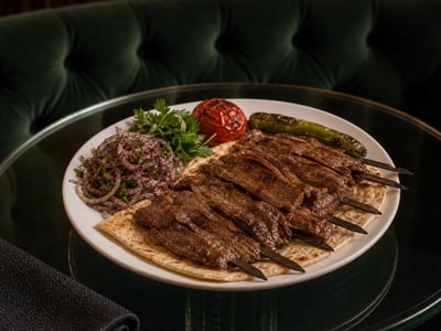 Oltu Cağ Kebabı Yatay Şiş