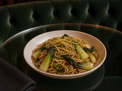 Şanghay Zencefilli Pak Choi Noodle