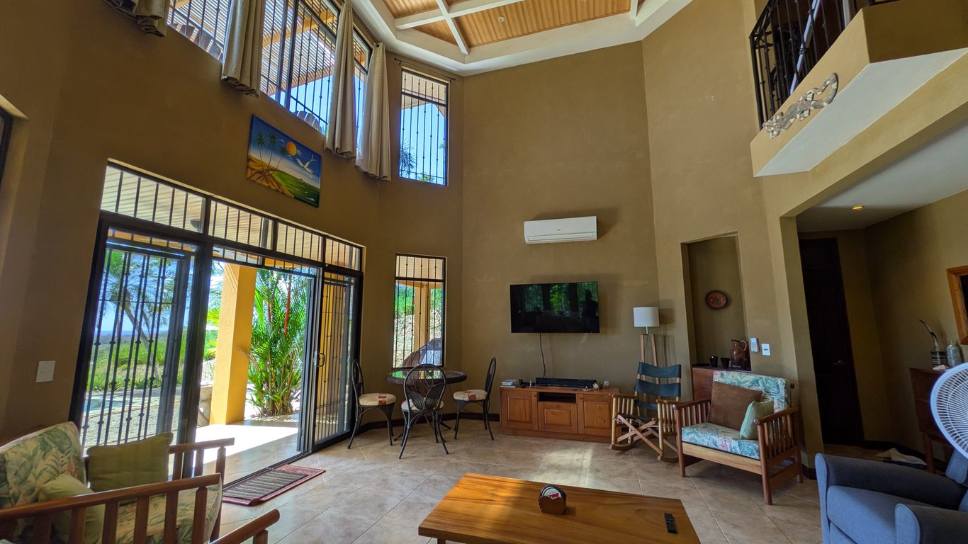 Casa Colibrí Panoramic Vista | 4x4 Access