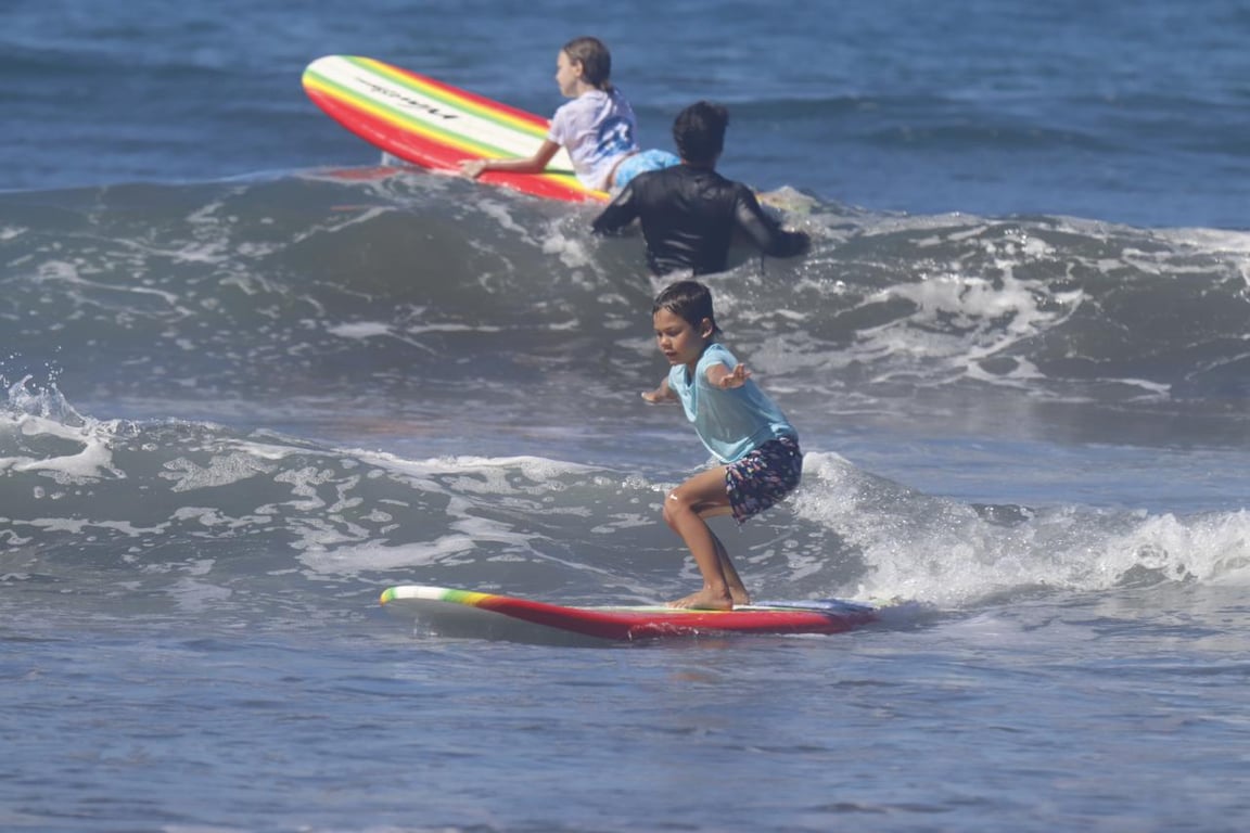 Paquete Fundación de Surf – Aprenda a Surfear en Marbella, Guanacaste