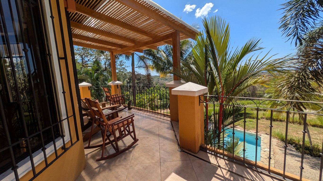 Casa Colibrí Panoramic Vista | 4x4 Access