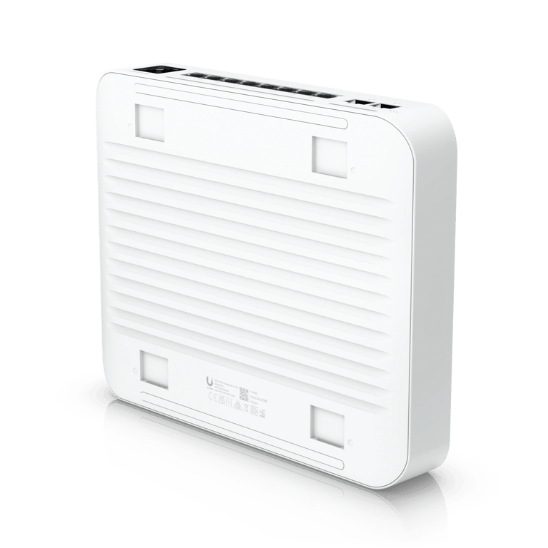 Ubiquiti UniFi Enterprise 8 PoE 8-Port 2.5GbE / 120W PoE 企業級 PoE 交換機