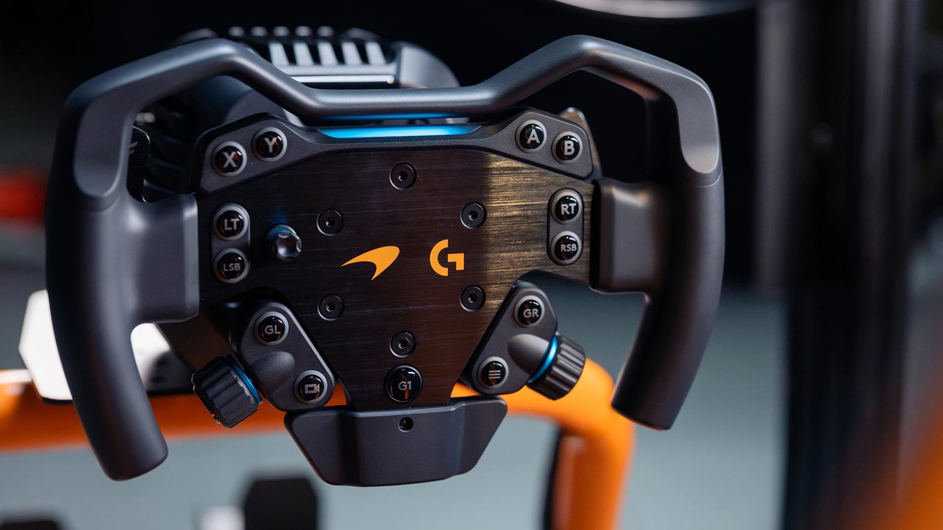 Logitech G RS 麥拿倫聯名蝶型方向盤