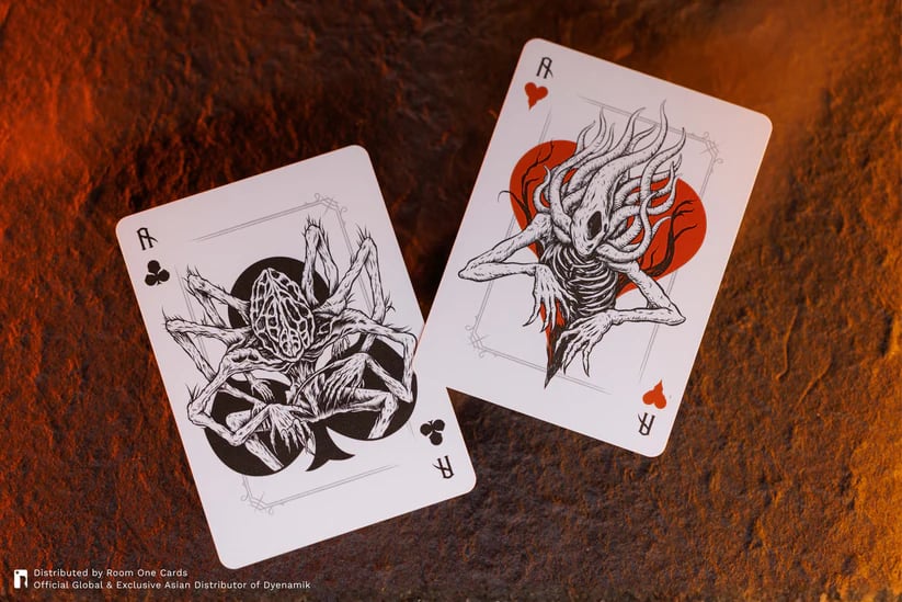 Room One Cards《Bloodborne》Playing Cards 啤牌(Old Blood Edition)