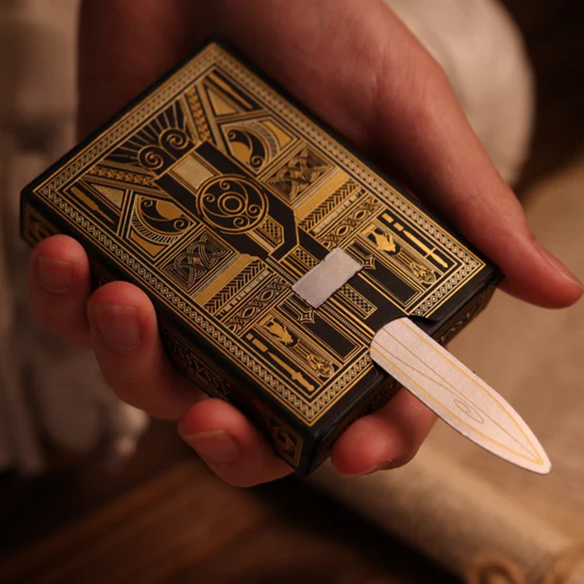 Room One Cards《Assassins Creed Legacy Ver. II》Playing Cards 啤牌(Onyx Hidden Blade Edition)