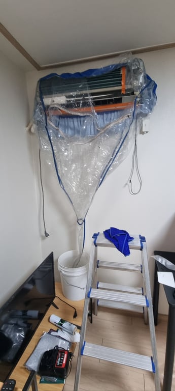 어르신도 좋아하신 부모님댁 안심 에어컨 효도 청소 사진 1