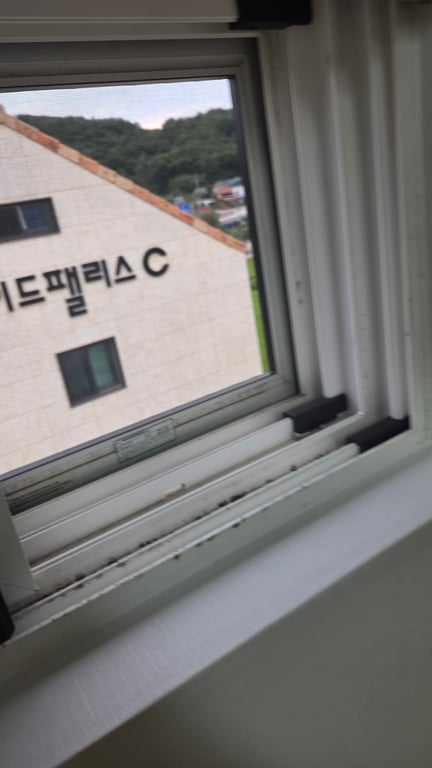 방문이 반짝거릴 정도로 달라졌어요 사진 1