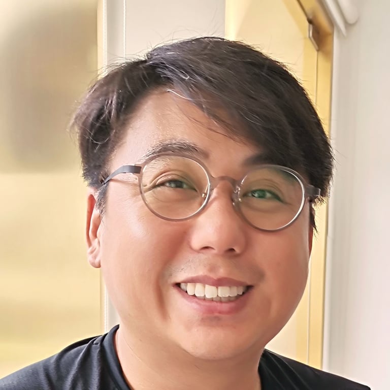 ODD Eris Transparent Gray on Joshua