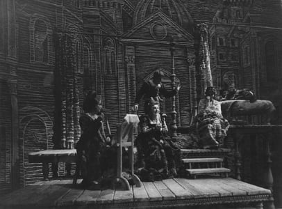 At the centre of the picture, Paola Borboni: Nicolosa.