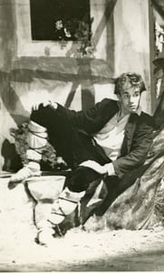 Zeffirelli actor in Livietta e Tracollo. Siena, september 1946