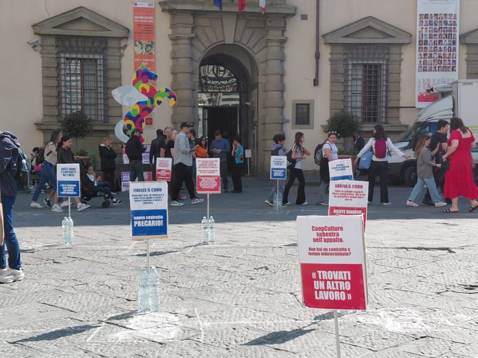 sudd cobas, via crucis precariato