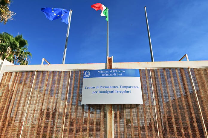 CPR VISITA DEL RESPONSABILE DELLA COMMISSIONE CENTRI DI PERMANENZA PER I RIMPATRI DELL'UCPI UNITAMENTE AD UNA DELEGAZIONE DELLA CAMERA PENALE DI BARI