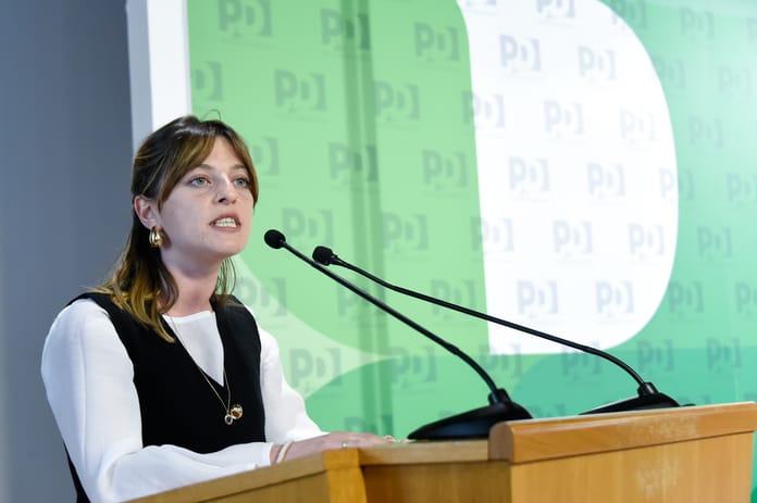 PD - LA CASA E' UN DIRITTO