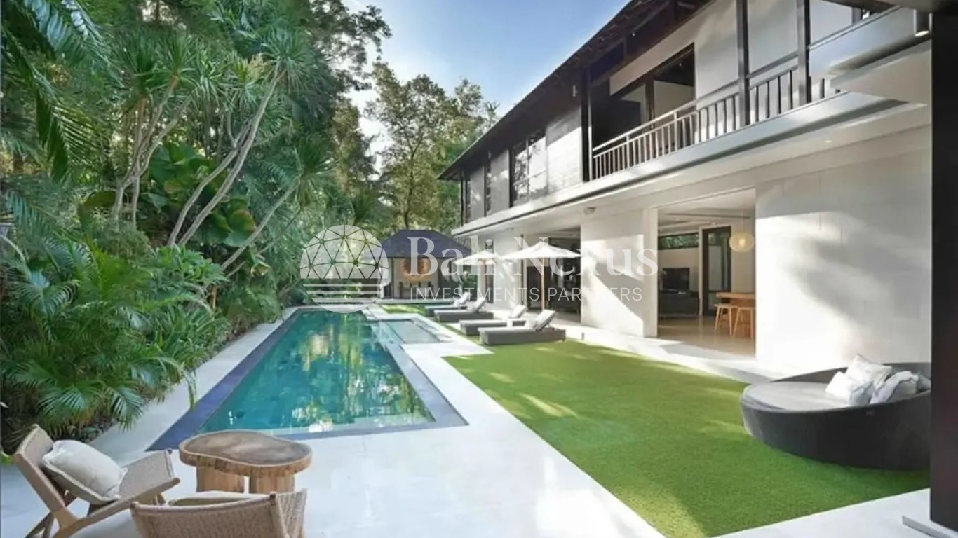 Villa 5BR in Seminyak photo 1