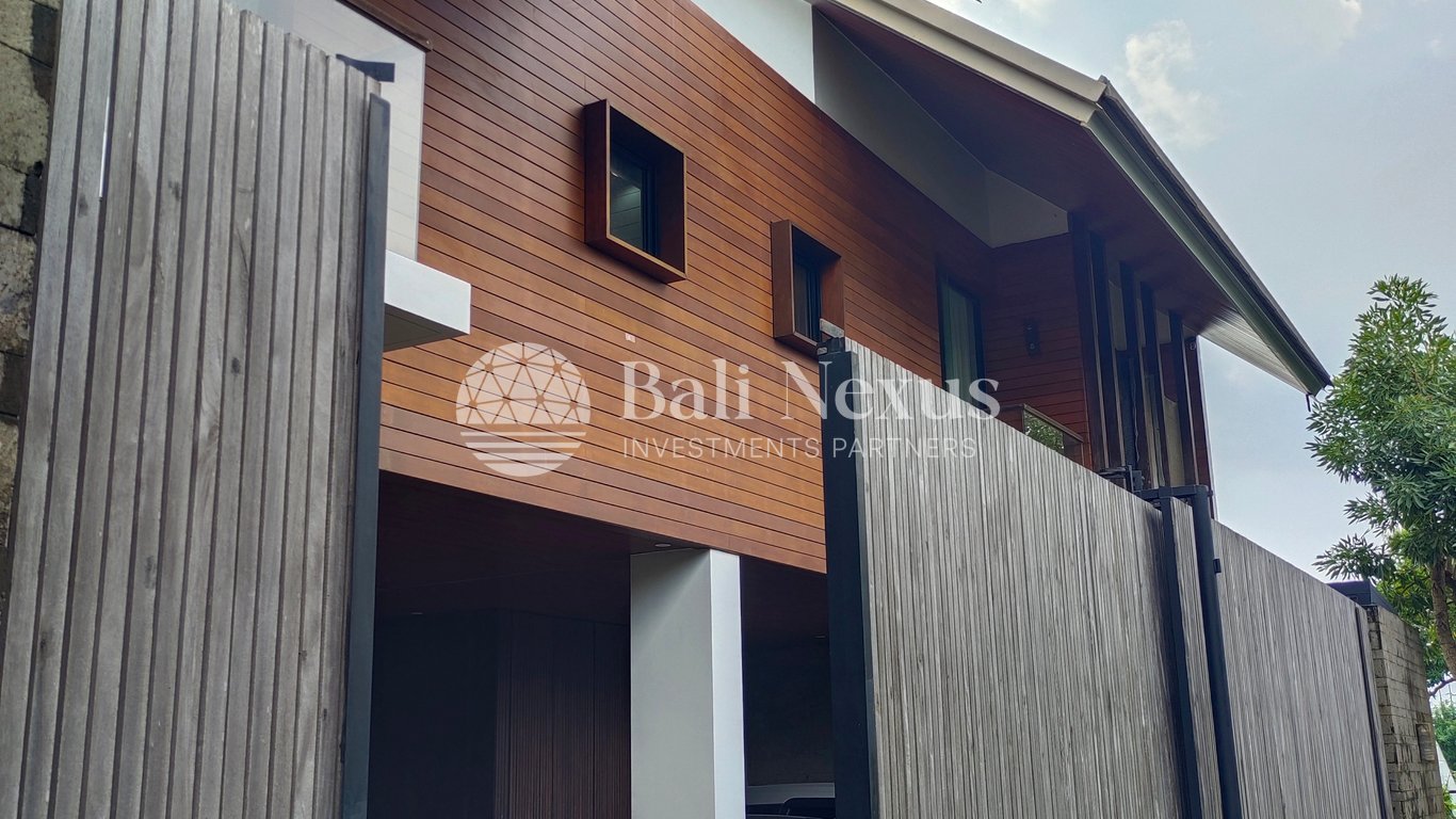 Villa 4BR in Sanur photo 1