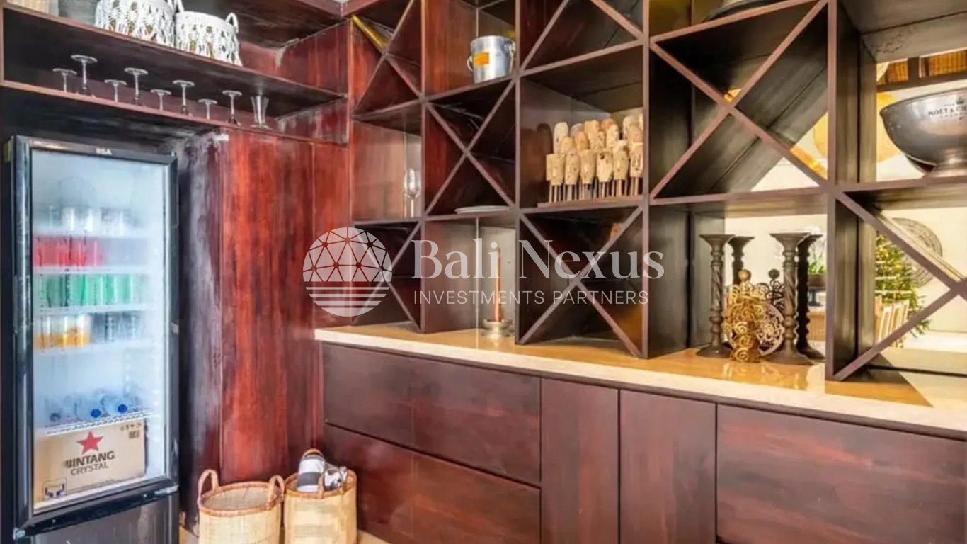 Villa 5BR in Seminyak photo 9