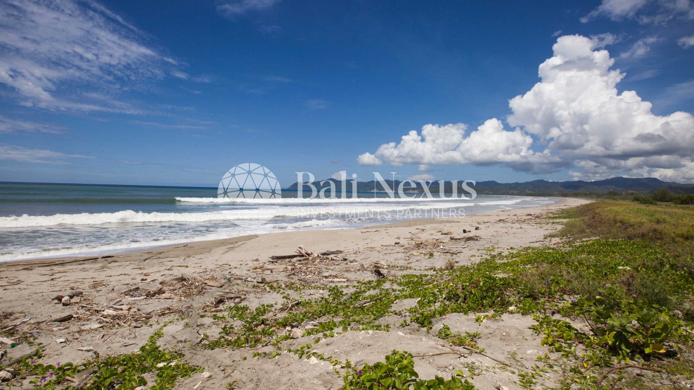 Land in Kalala Beach, Sumba photo 1