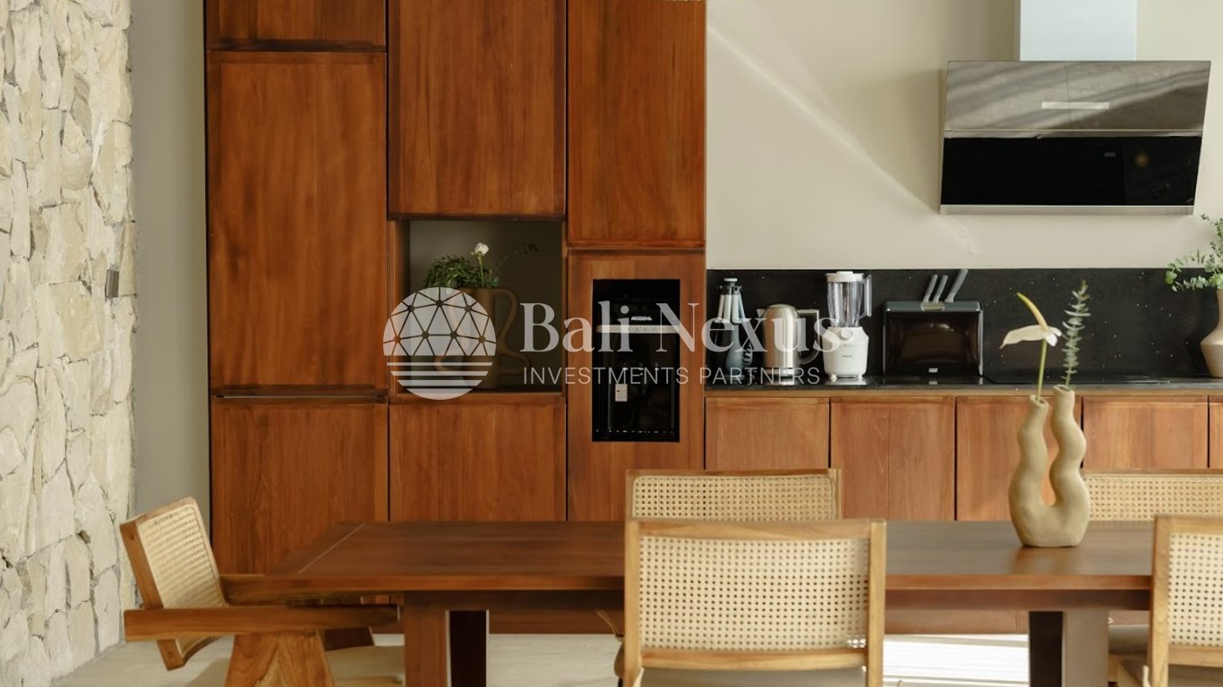 Villa 5 BR in Canggu photo 9