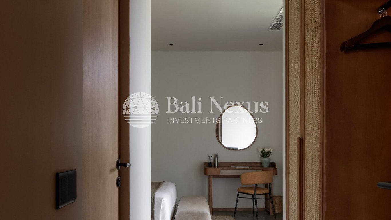 Villa 4BR in Pererenan photo 9