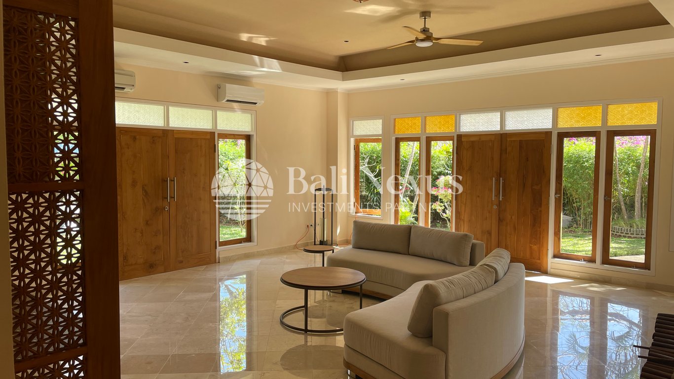 Villa 4BR in Benoa photo 6
