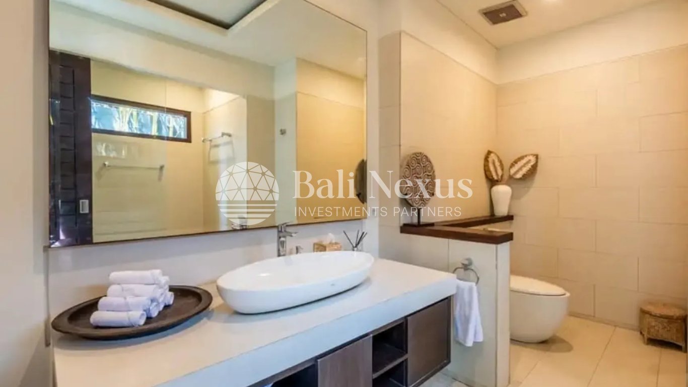 Villa 5BR in Seminyak photo 7