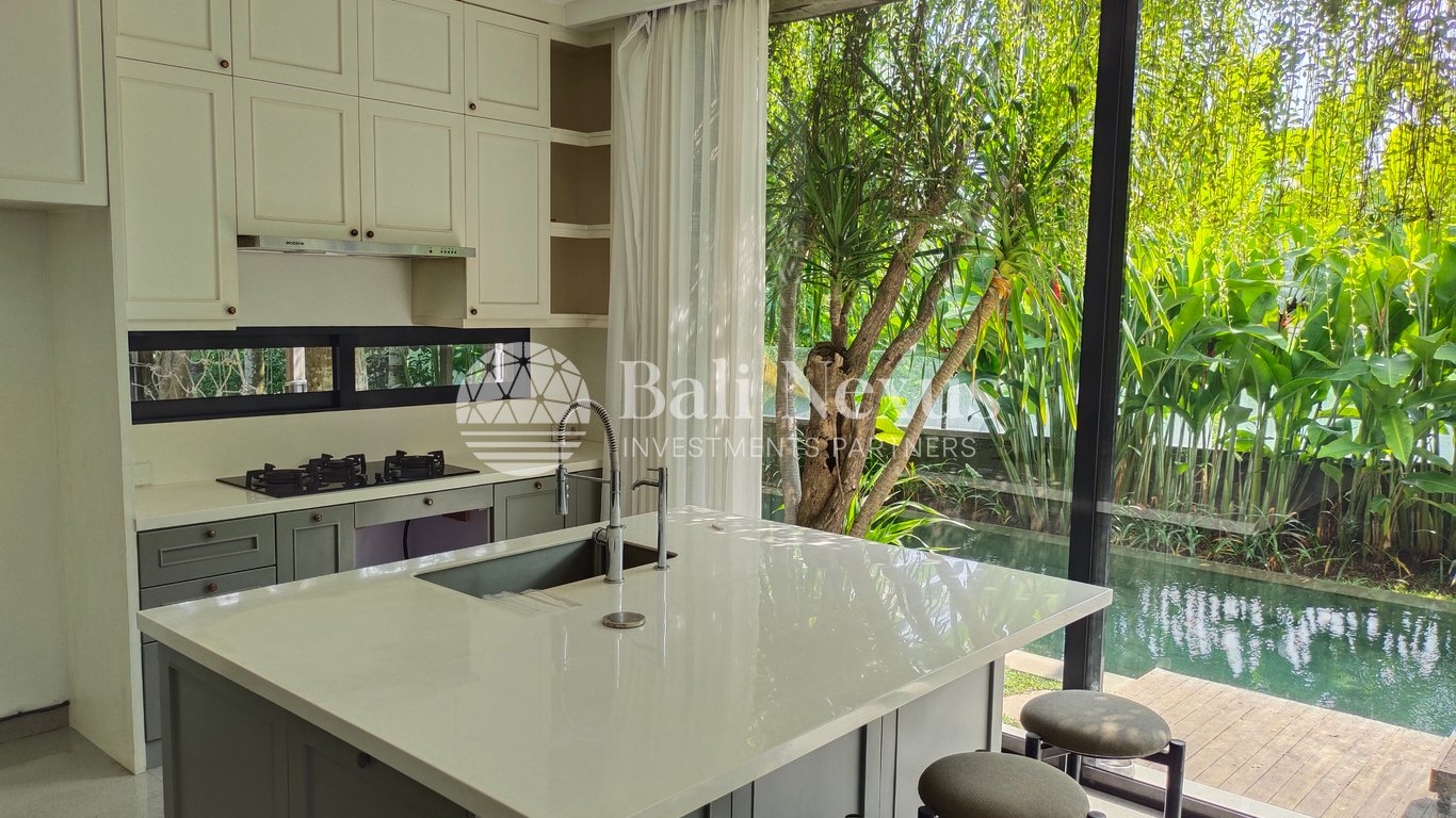 Villa 4BR in Sanur photo 4
