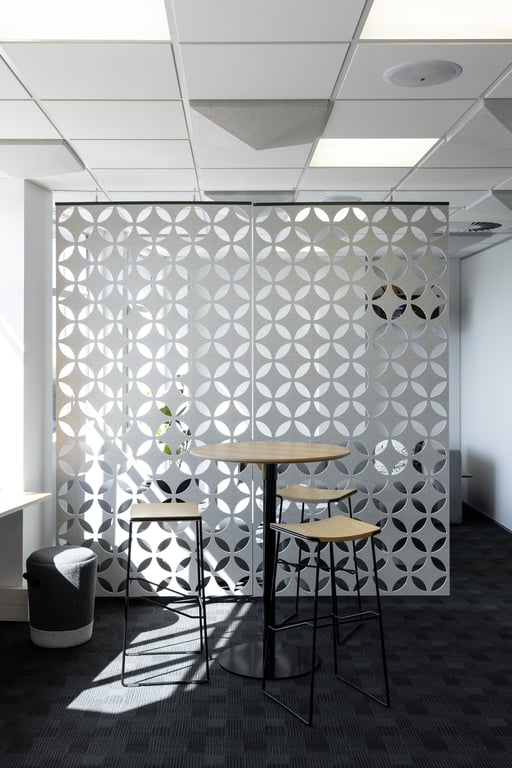 Cascade_Hanging_Screens_01.jpg Image of Screen Acoustic AutexUS Cascade Static S7