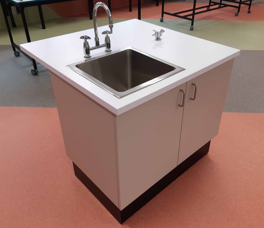 LB4 2 Image of Sink Laboratory Britex CustomSize