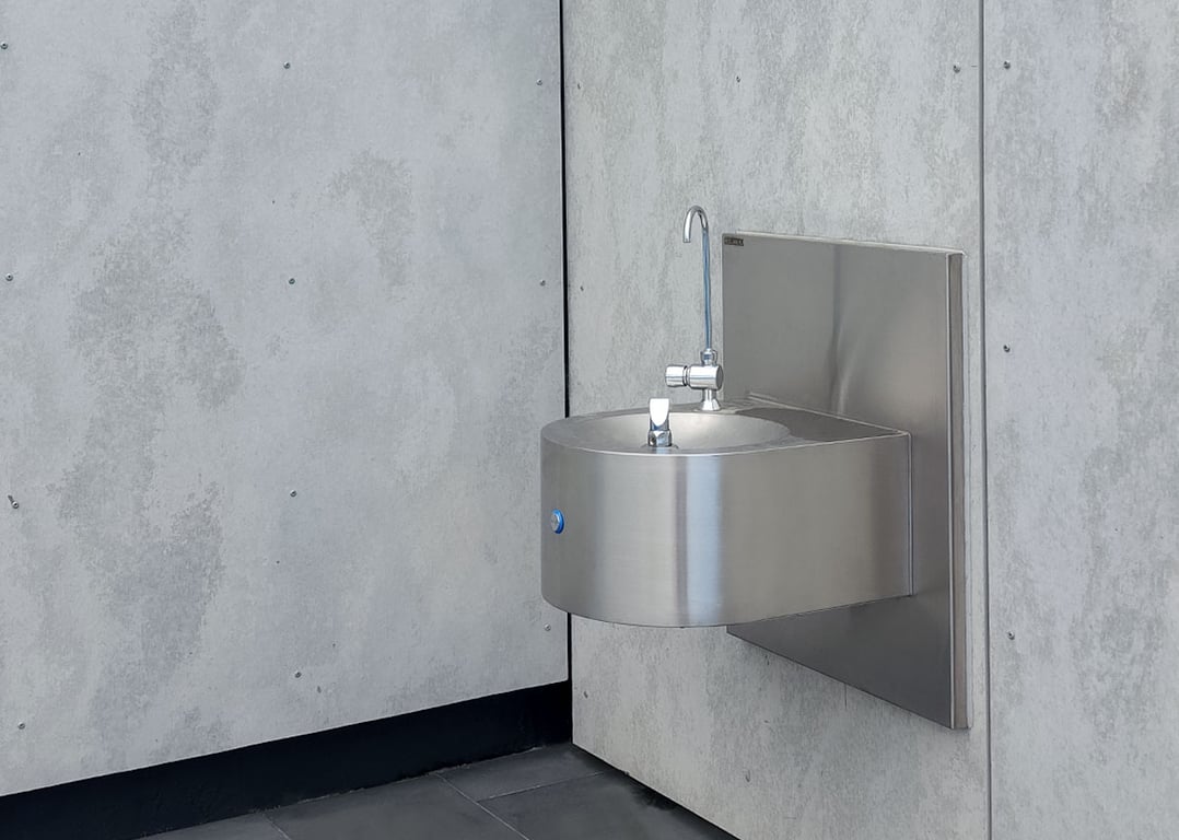 drining-fountain-4 Image of DrinkingFountain WallHung Britex Dado Compact