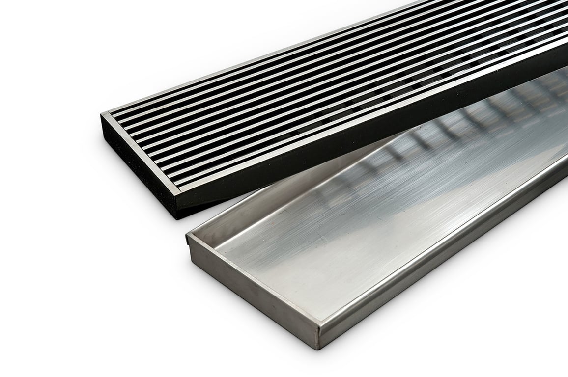 Heelguard Ideal Drain with Fineline.jpg Image of Drain Channel Heelguard IdealDrain 130mmWide