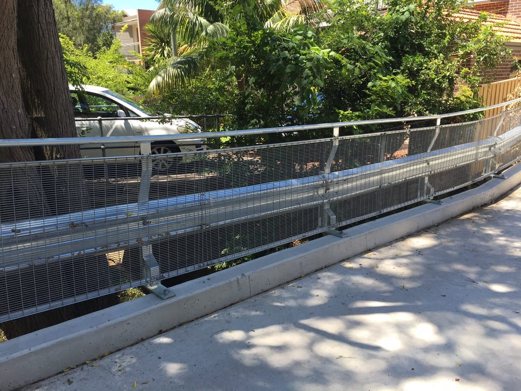 Deck Guard 2.JPG Image of Barrier Parking IngalCivil ZEEPark DeckGuard NZ