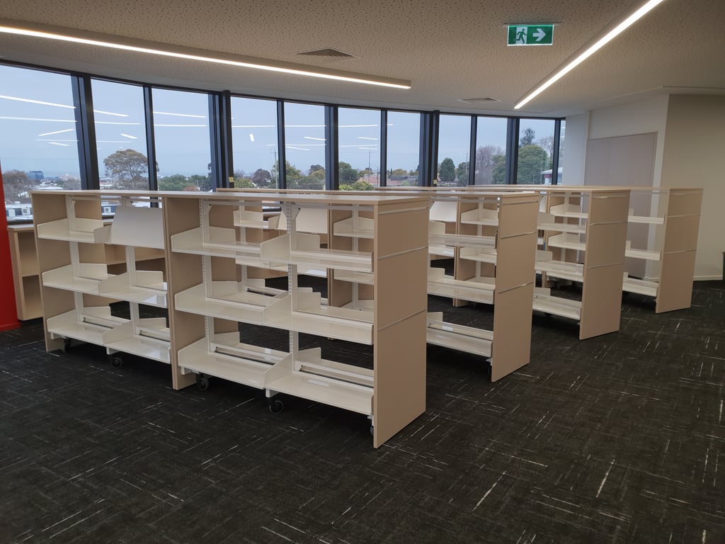 20180830_161128.jpg Image of Shelving Library IntraSpace Convertible Mobile