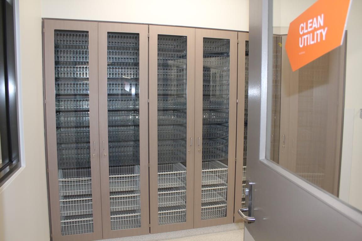 Barwon Health - Geelong Hospital 21 Image of Cabinet Freestanding IntraSpace IntraMed Baskets 1Large 5Small 3Wire