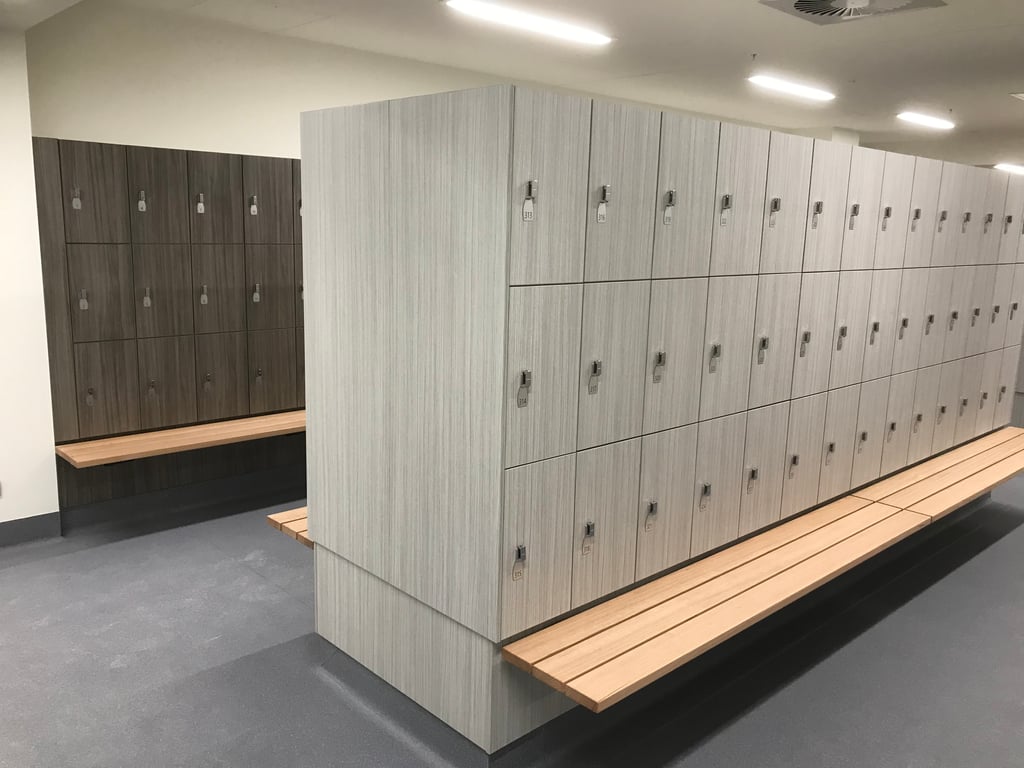 IMG 8154 Image of Locker Laminate IntraSpace Traditional HighBase Tall 3Door