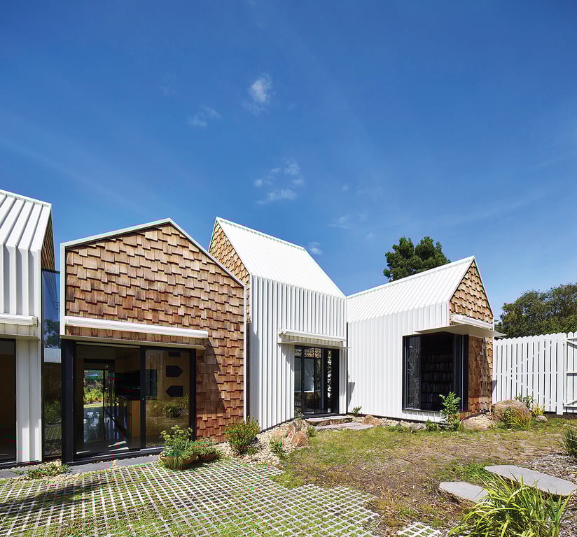 LYSAGHT - Zenith - Longline-2 Image of Metal SheetCladding Lysaght Zenith Longline305 PaleEucalypt