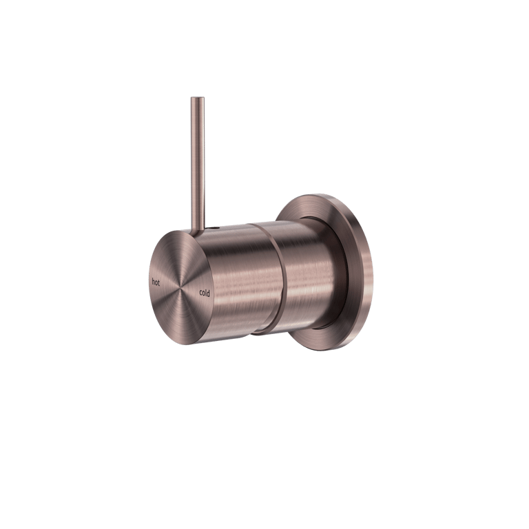 Nero Mecca Shower Mixer Handle Up 60Mm Plate NR221911JBZ Image of MixerTap Shower Nero Mecca 60mmPlate HandleUp