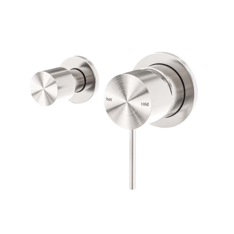 Nero Mecca Shower Mixer With Horizontal 2 Way Divertor NR221911uBN Image of MixerTap Diverter Nero Mecca Horizontal