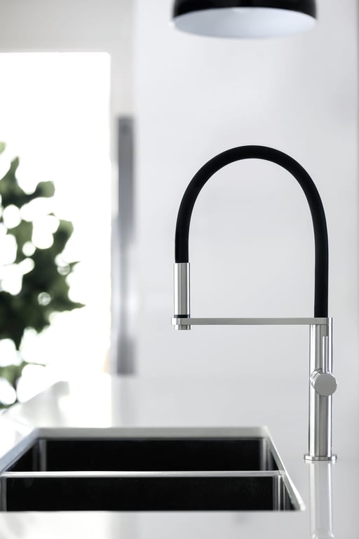 10473100BN Phoenix Blix Flexible Hose Sink Mixer Hero 7 RGB Image of Mixer Sink Phoenix Blix FlexibleHose