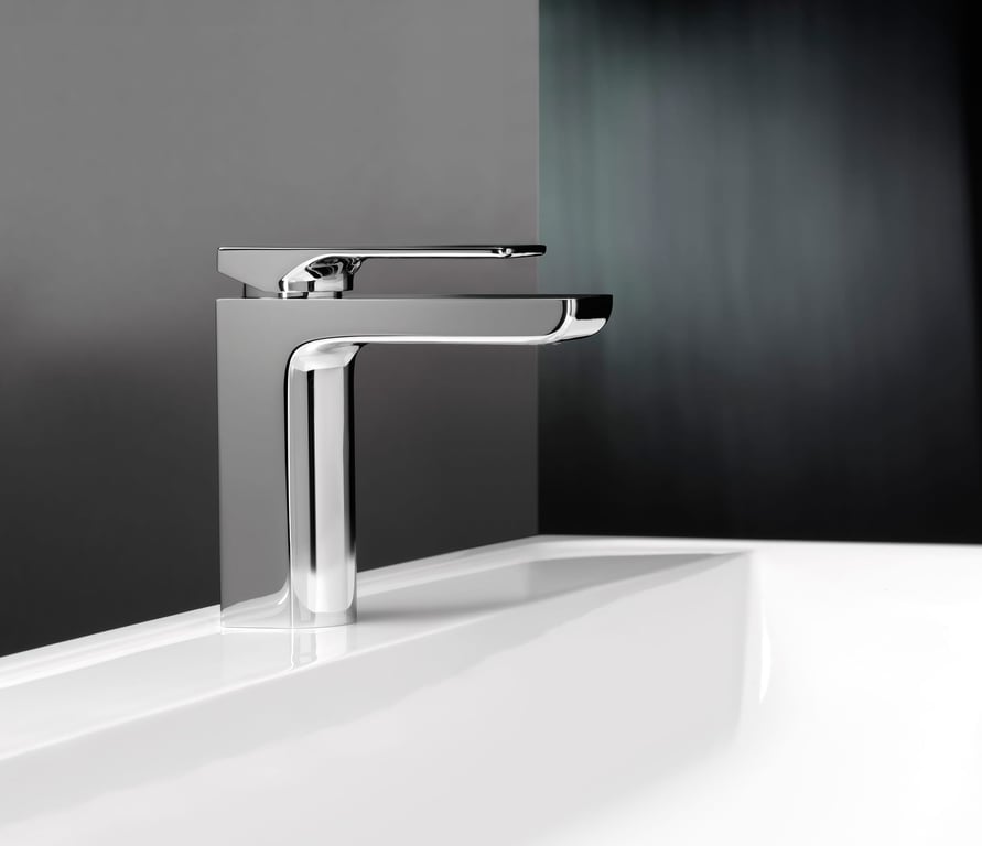 GS770CHR Phoenix Gloss Basin Mixer Hero RGB Image of Mixer Basin Phoenix Gloss