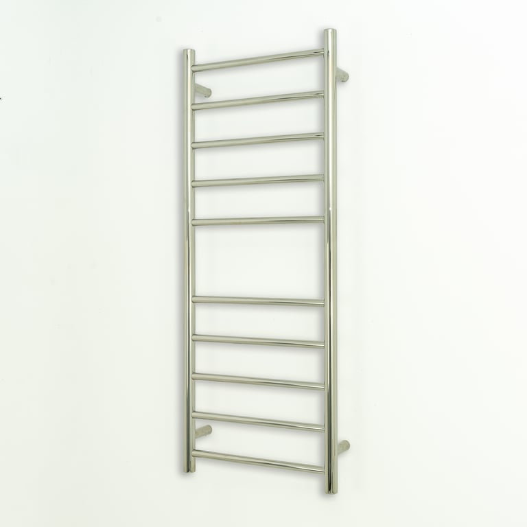 RTR430 Image of TowelLadder Heated RadiantAustralia Round 10Bars