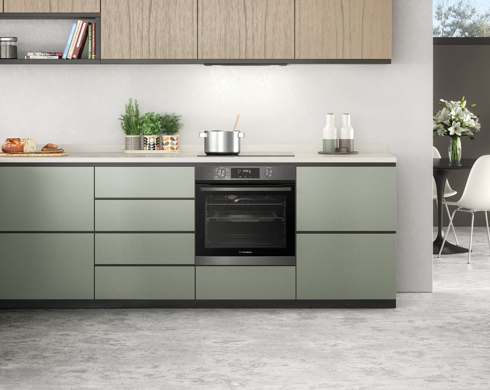 WRI524BB insitu from SHOT 8 Image of Rangehood Integrated Westinghouse 520