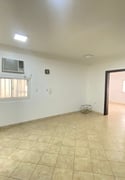 3 Bedroom Unfurnished for Rent located in Doha Jadeed - Apartment in Salaja Street