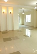 Huge villa Compound 5BR For Rent In Wakra - Villa in Al Wakra