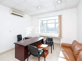 Spacious & Partitioned Office w/ City Views - Office in Banks street