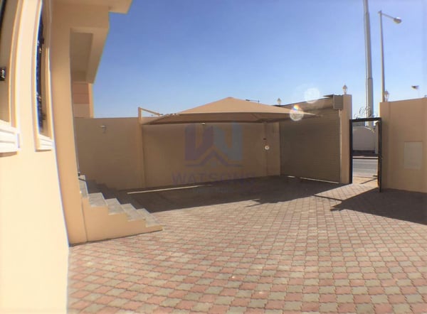 6BR SEMI COMMERCIAL VILLA| PRIME LOCATION| - Villa in Hazm Al Markhiya